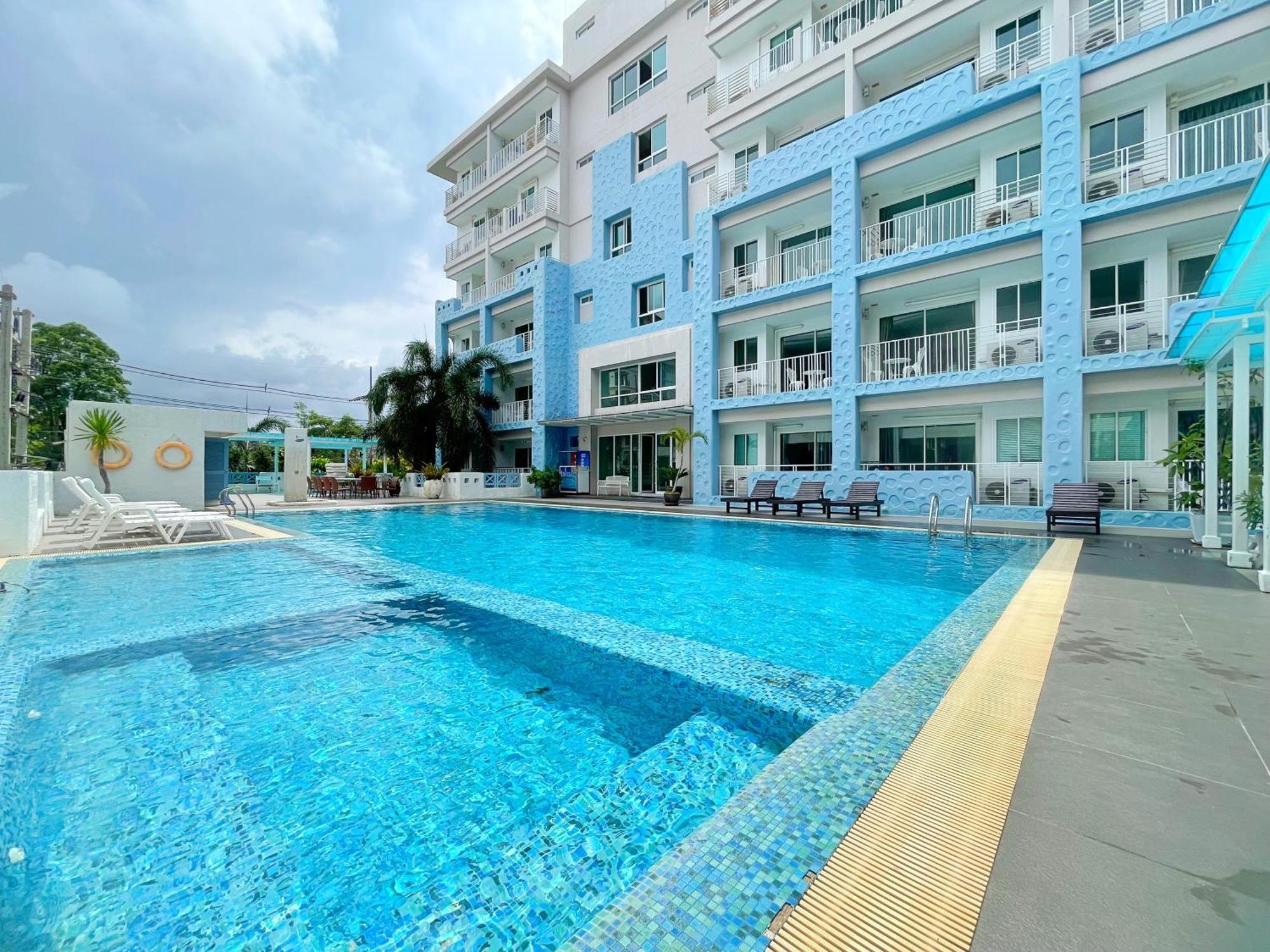 Hotel Baan Pattaya By Sabai Exterior foto